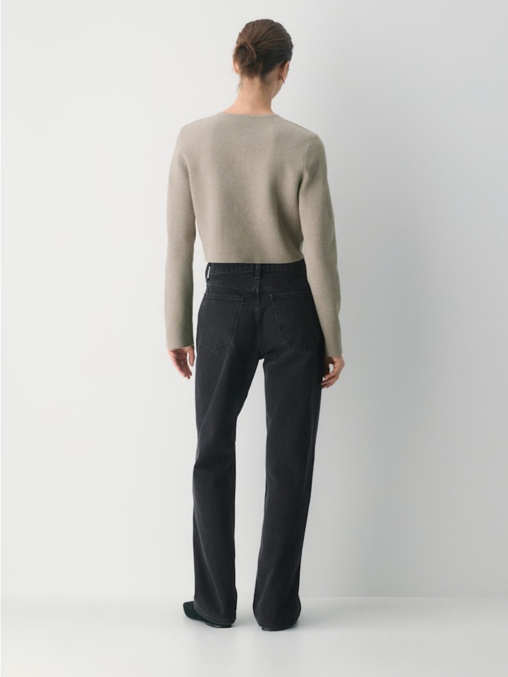 Aritzia Babaton Notable Cardigan - Picture 4 of 7
